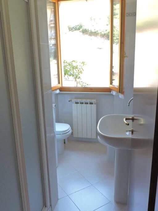 Casa Vacanze La Cicala ปอนเตรโมลิ ภายนอก รูปภาพ