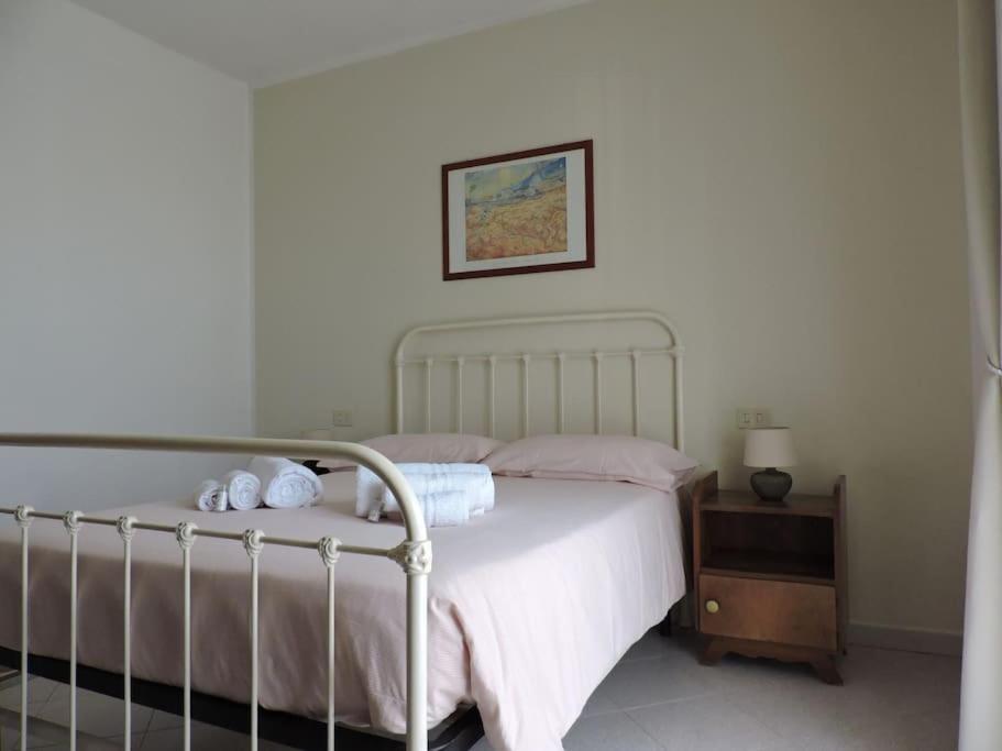 Casa Vacanze La Cicala ปอนเตรโมลิ ภายนอก รูปภาพ