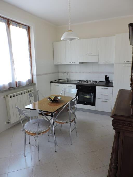 Casa Vacanze La Cicala ปอนเตรโมลิ ภายนอก รูปภาพ